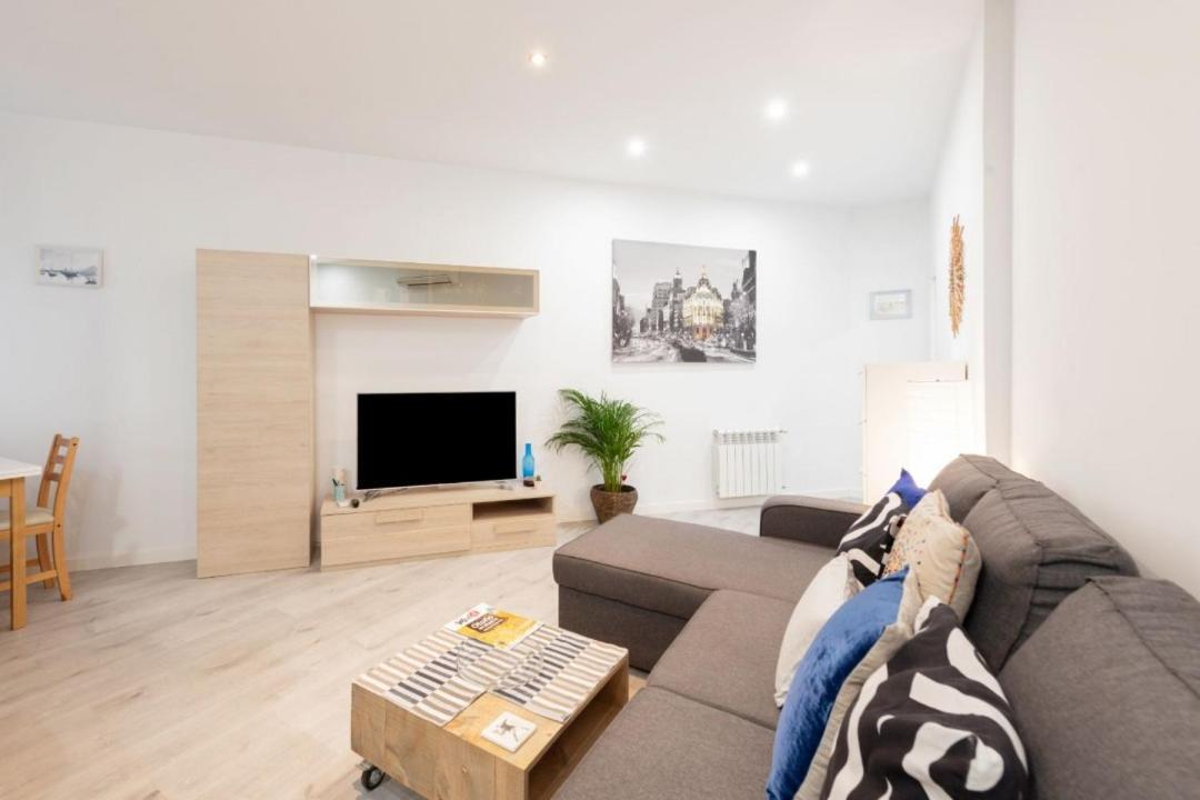 2Bd 1Bth Furnished - Nuevos Ministerios Apartment Madrid Exterior photo